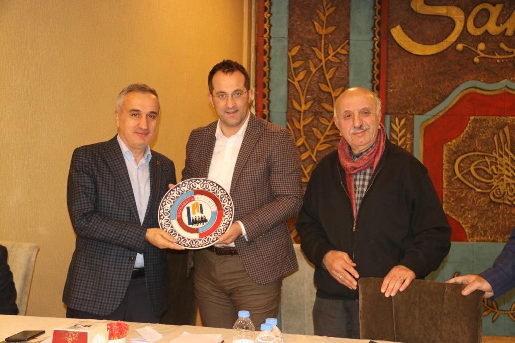 TRABZON'DA FAALİYET GÖSTEREN KENT KONSEYLERİ AKÇAABAT KENT KONSEYİ'NİN EV SAHİPLİĞİNDE AKÇAABAT'TA BULUŞTU
