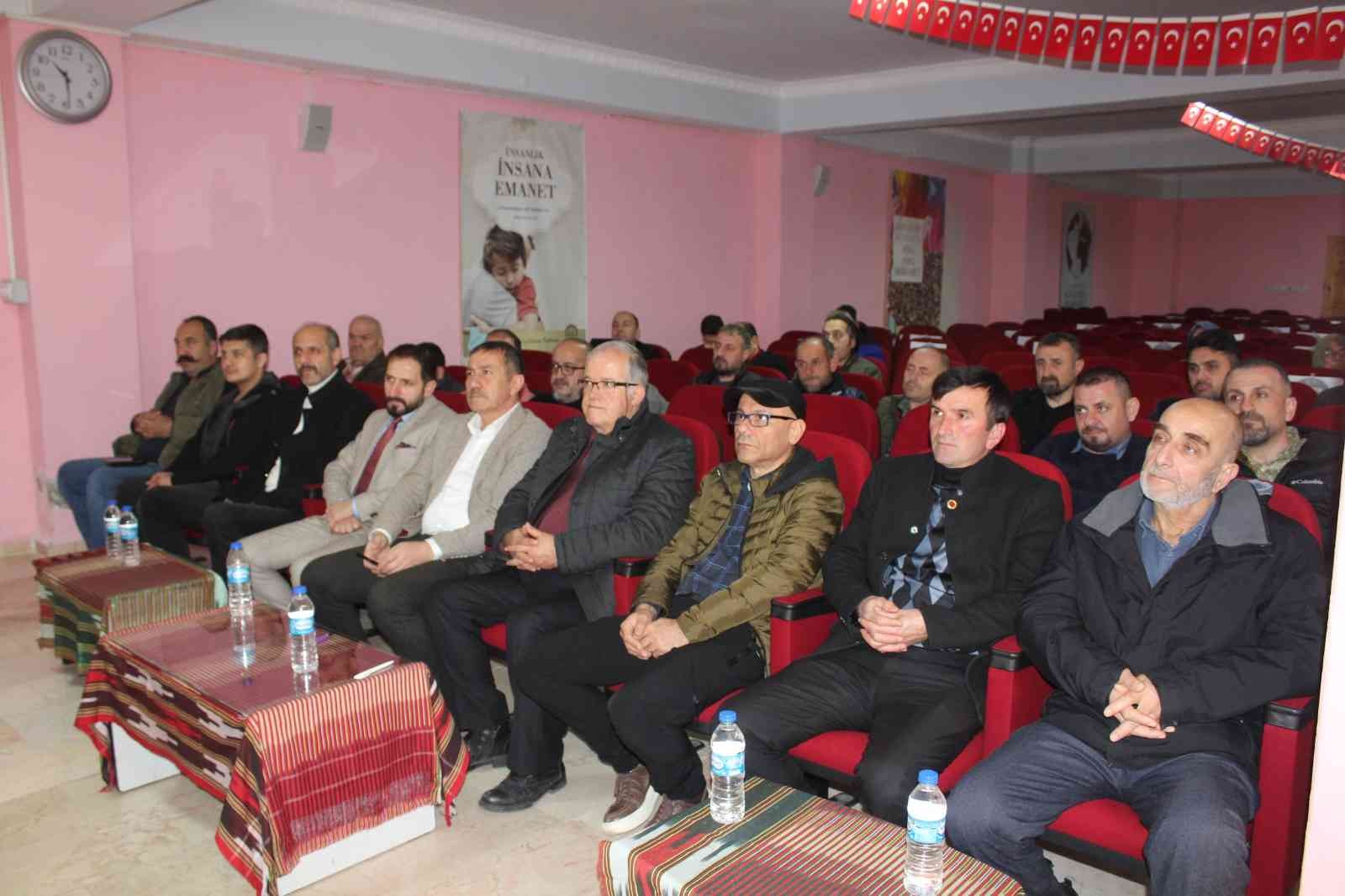 ÜÇÜNCÜZADE ÖMER PAŞA'NIN VARİSLERİNİN TRABZON'DA BULUNAN GÜZELHİSAR KALESİ'NİN DE İÇERİSİNDE BULUNDUĞU ARAZİNİN KULLANIM HAKKINI ALMAK İÇİN KURDUKLARI ÜÇÜNCÜZADE EĞİTİM KÜLTÜR VAKFI'NIN İLK GENEL KURULU G
