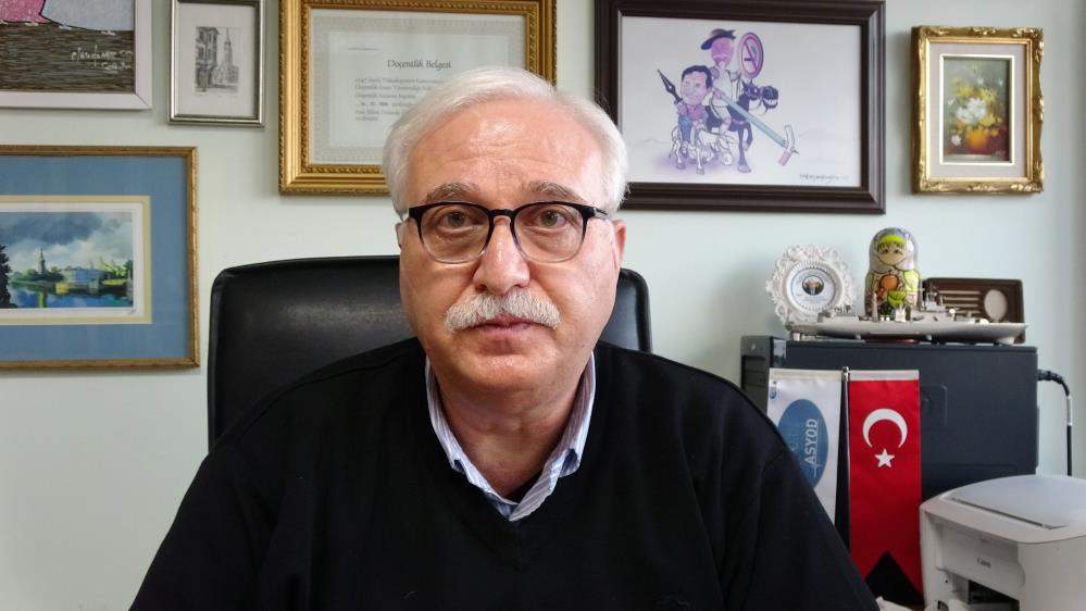 PROF. DR. TEVFİK ÖZLÜ: “ÖYLESİNE ÇOK SAYIDA VİRÜS DOLAŞIMDA Kİ BİRİ BİTMEDEN BİRİ BAŞLIYOR”