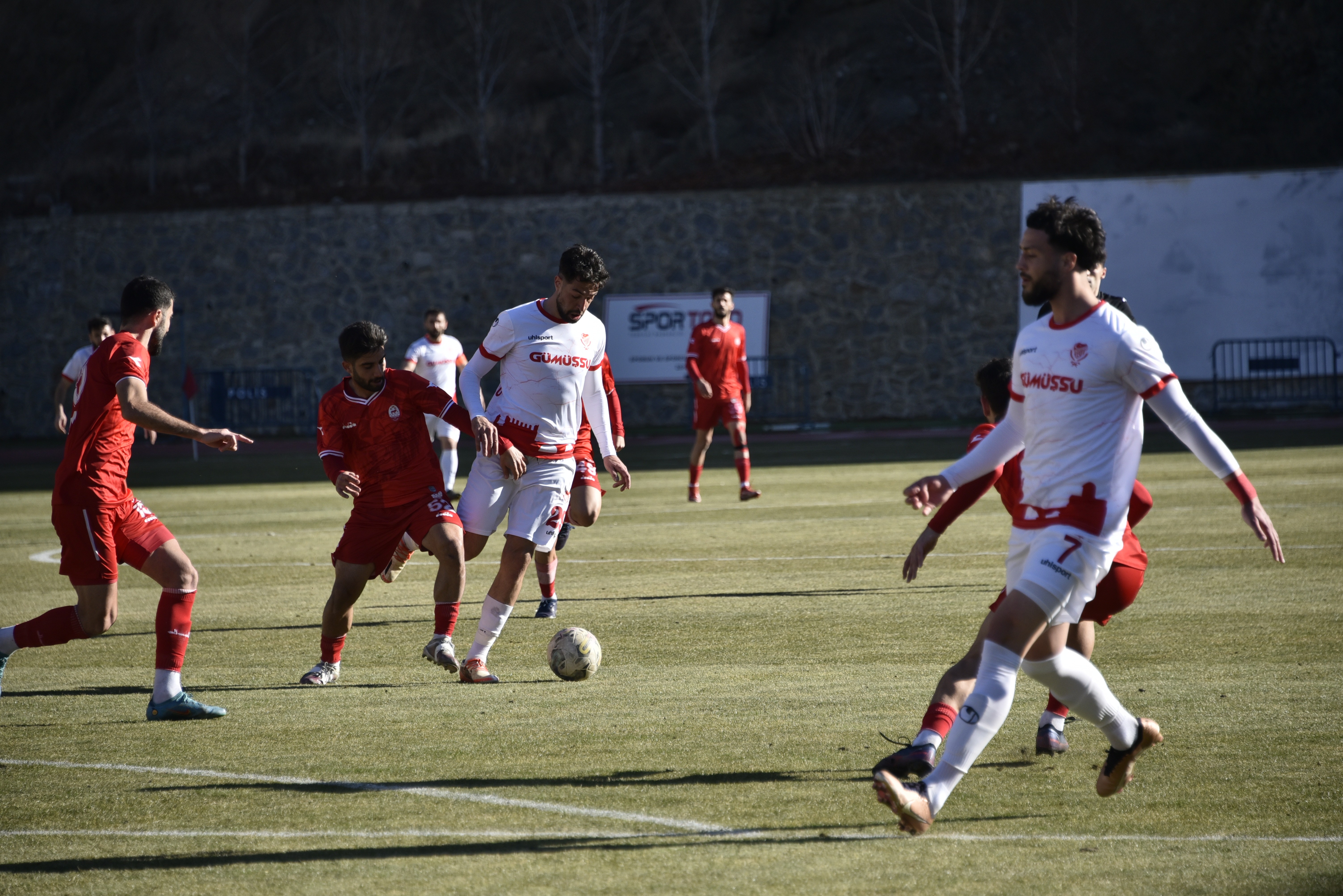 TFF 3. LİG 2.GRUP'UN 19. HAFTASINDA GÜMÜŞHANE SPORTİF FAALİYETLER SAHASINDA KONUK ETTİĞİ KAHRAMANMARAŞSPOR'U 1 - 0 MĞLUP ETTİ