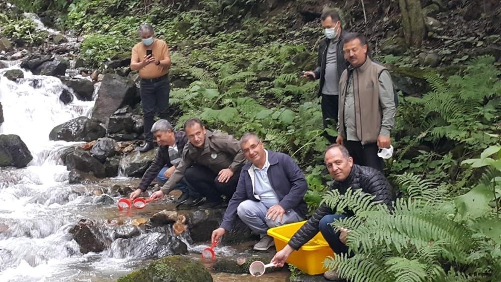 TRABZON’DA 2022 YILINDA 2 MİLYON 100 BİN ADET YAVRU DOĞAL ALABALIK ÜRETİMİ YAPILDI