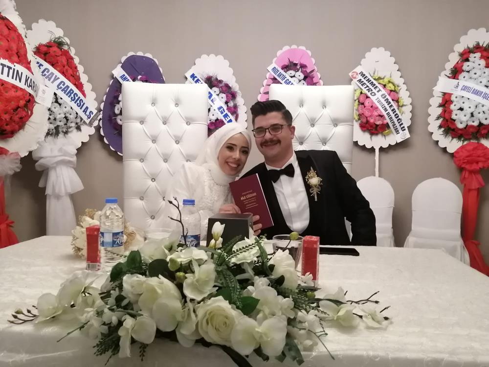 İHLAS HABER AJANSI RİZE MUHABİRİ HASAN FEHMİ DEMİR , EZGİNUR BALCI İLE MUTLULUĞA EVET DİYEREK DÜNYA EVİNE GİRDİ