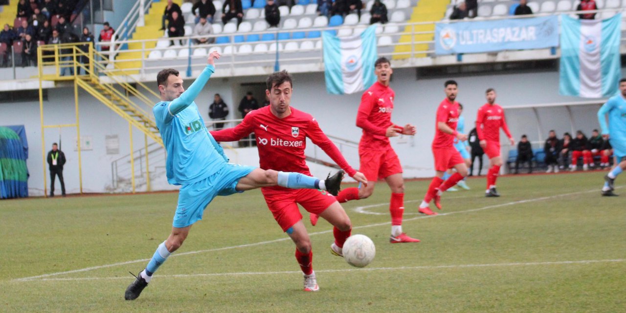TFF 2. LİG KIRMIZI GRUP 22. HAFTASINDA PAZARSPOR , DİYARBEKİRSPOR İLE 1 - 1 BERABERE KALDI