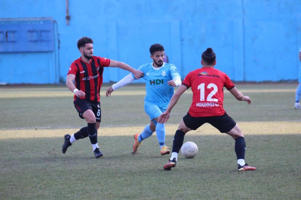 TFF 2. LİG KIRMIZI GRUP TAKIMLARINDAN PAZARSPOR, ORTA SAHA OYUNCUSU OĞUZHAN ESKİKÖY İLE YOLLARINI AYIRDIĞINI DUYURDU