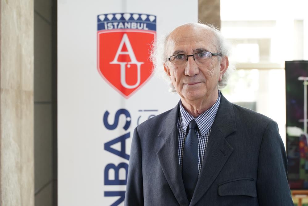 DEPREM MÜHENDİSLİĞİ UZMANI PROF. DR. ZEKİ HASGÜR: “TARİHE GEÇECEK BÜYÜK DEPREMLERDEN BİRİNİ YAŞADIK