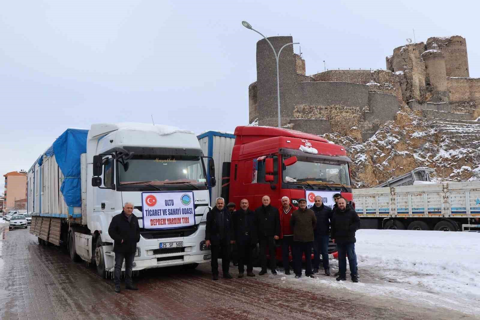OLTU TİCARET VE SANAYİ ODASI YARDIM TIRLARI ADIYAMAN'DA DEPREM ZADELERE TESLİM EDİLMEK ÜZERE YOLA ÇIKTI