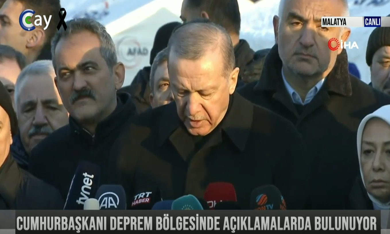 AFAD KAHRAMANMARAŞ MERKEZLİ DEPREMLERDE HAYATINI KAYBEDENLERİN SAYISININ 44 BİN 218’E YÜKSELDİĞİNİ AÇIKLADI. AFAD, DEPREMLERİN ARDINDAN 9 BİN 136 ARTÇI DEPREMİN MEYDANA GELDİĞİNİ DUYURDU