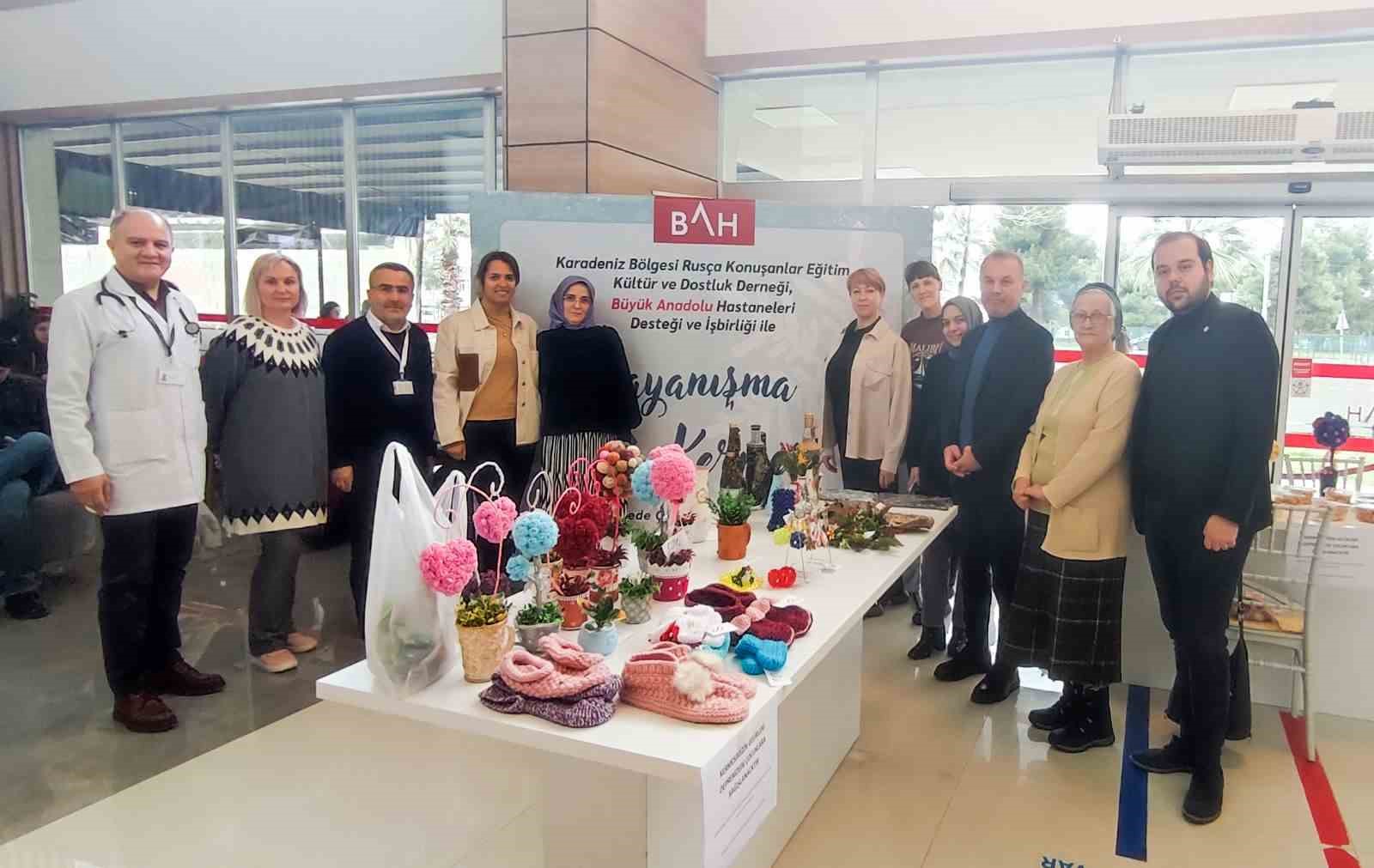KARADENİZ BÖLGESİ RUSÇA KONUŞANLAR EĞİTİM KÜLTÜR VE DOSTLUK DERNEĞİ,BÜYÜK ANADOLU HASTANELERİ DESTEĞİ VE İŞBİRLİĞİ İLE DAYANIŞMA ETKİNLİĞİ DÜZENLENDİ. YARDIM ETKİNLİĞİNDEN ELDE EDİLEN GELİR DEPREMZEDE ÇOCUKLARA BAĞIŞLANDI