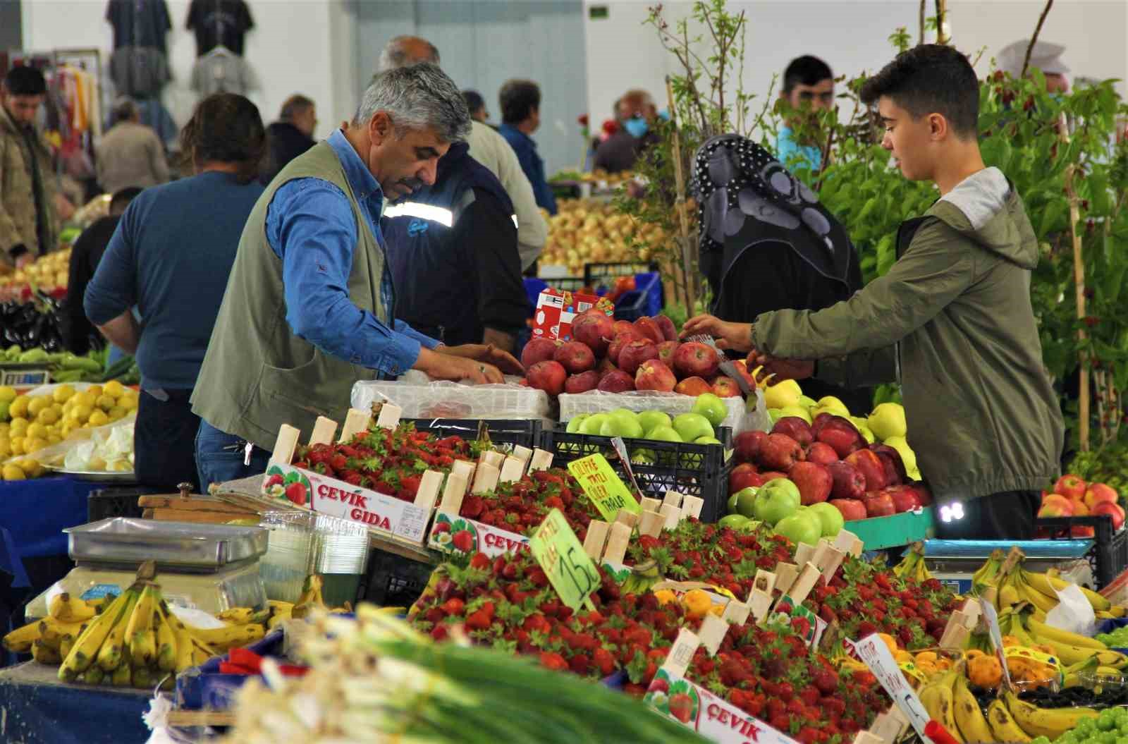 EKONOMİK GÜVEN ENDEKSİ OCAK AYINDA 99,3 İKEN, ŞUBAT AYINDA YÜZDE 0,3 ORANINDA AZALARAK 99,1 DEĞERİNİ ALDI