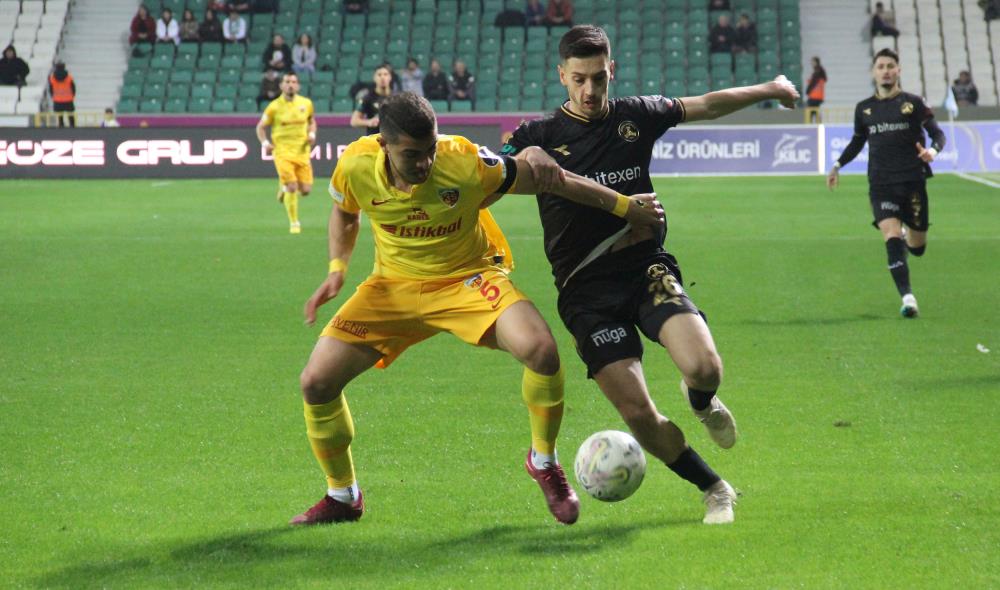 SPOR TOTO SÜPER LİG'İN 23. HAFTA ERTELEME MAÇINDA GİRESUNSPOR SAHASINDA, KAYSERİSPOR'A 2-1 MAĞLUP OLDU