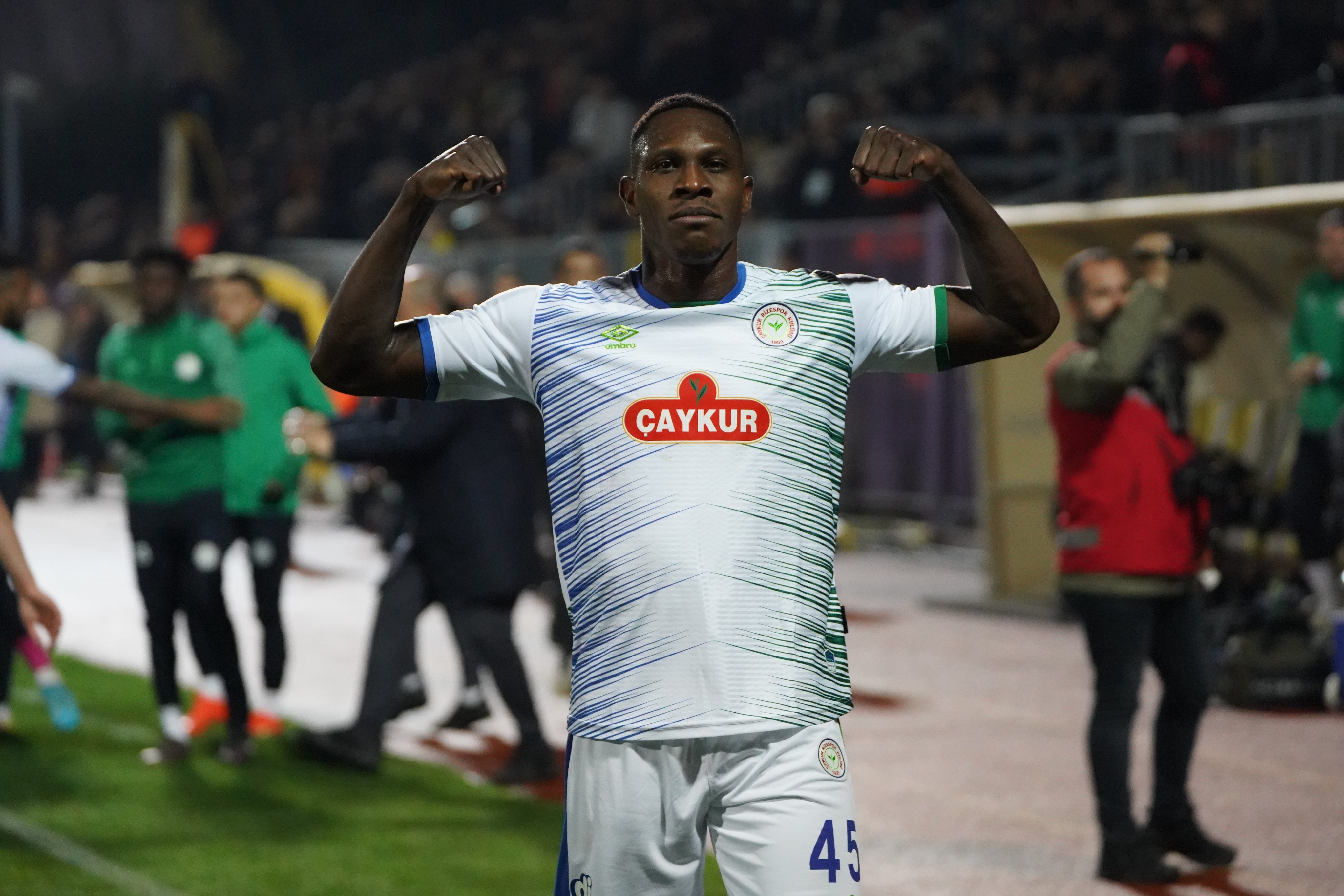 SPOR TOTO 1.LİG'İN 28. HAFTASINDA ÇAYKUR RİZESPOR DEPLASMANDA EYÜPSPOR'U 1 - 0 MAĞLUP ETTİ