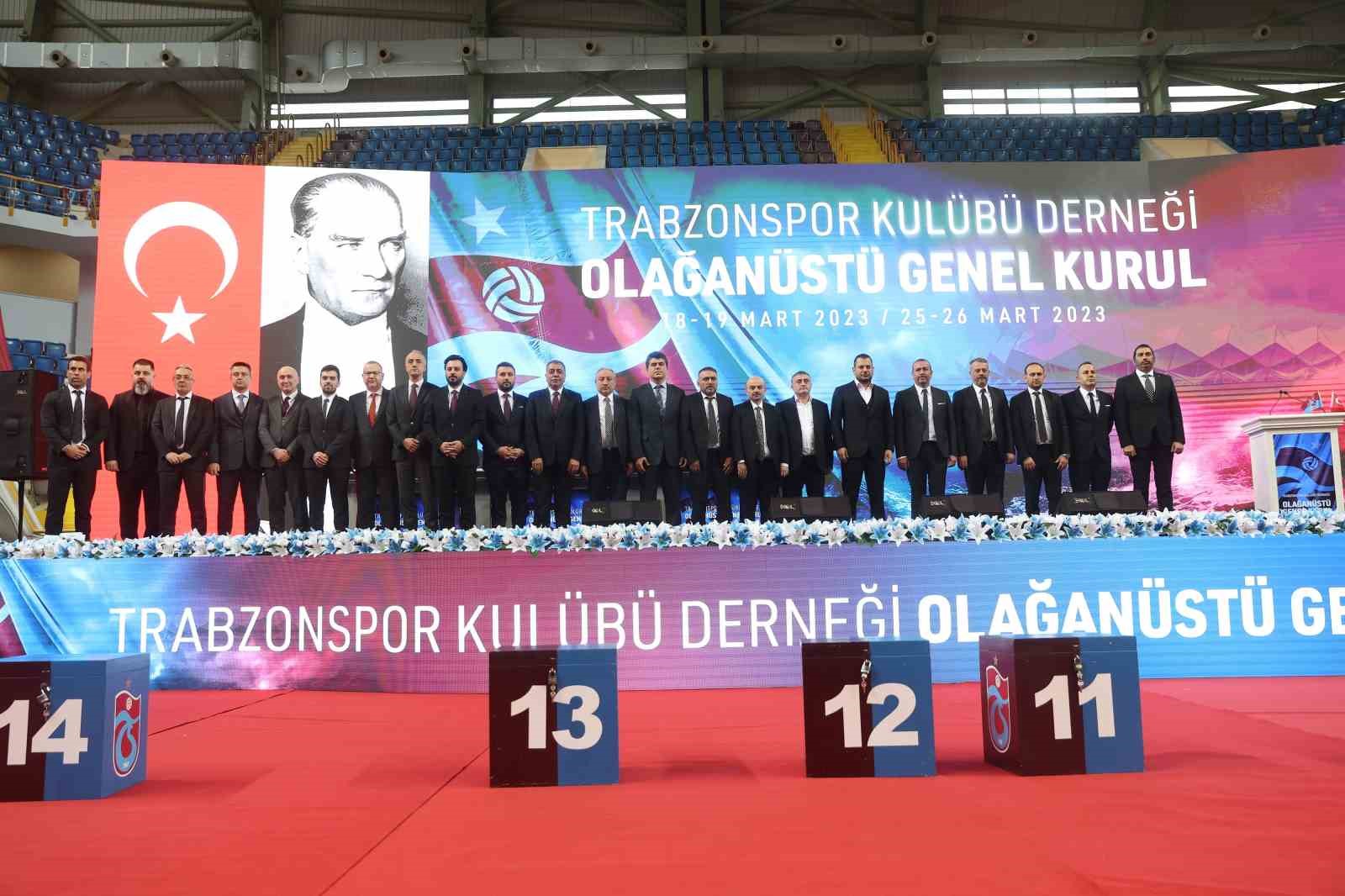 TRABZONSPOR'DA GERÇEKLEŞTİRİLEN OLAĞANÜSTÜ GENEL KURUL SONRASI ERTUĞRUL DOĞAN BAŞKANLIĞINDAKİ YENİ YÖNETİM KURULU KAYSERİSPOR MAÇIYLA İLK RESMİ MÜSABAKASINA ÇIKACAK