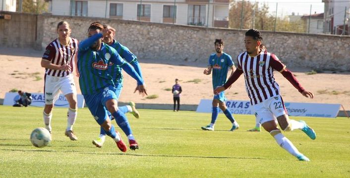 ÇAYKUR RİZESPOR 2 NİSAN PAZAR GÜNÜ SAAT 20.30'DA ÇAYKUR DİDİ STADIN DA BANDIRMASPOR'LA KARŞILAŞIYOR. KARŞILAŞMANIN TÜM GELİRİ DEPREM BÖLGESİNDE KULLANILMAK ÜZERE AFAD'A GÖNDERİLECEK