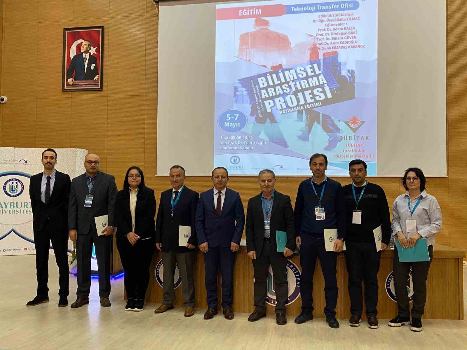 BAYBURT ÜNİVERSİTESİ PROJEDE REKORLAR YILI İÇİN EĞİTİM PROGRAMINA BAŞLADI