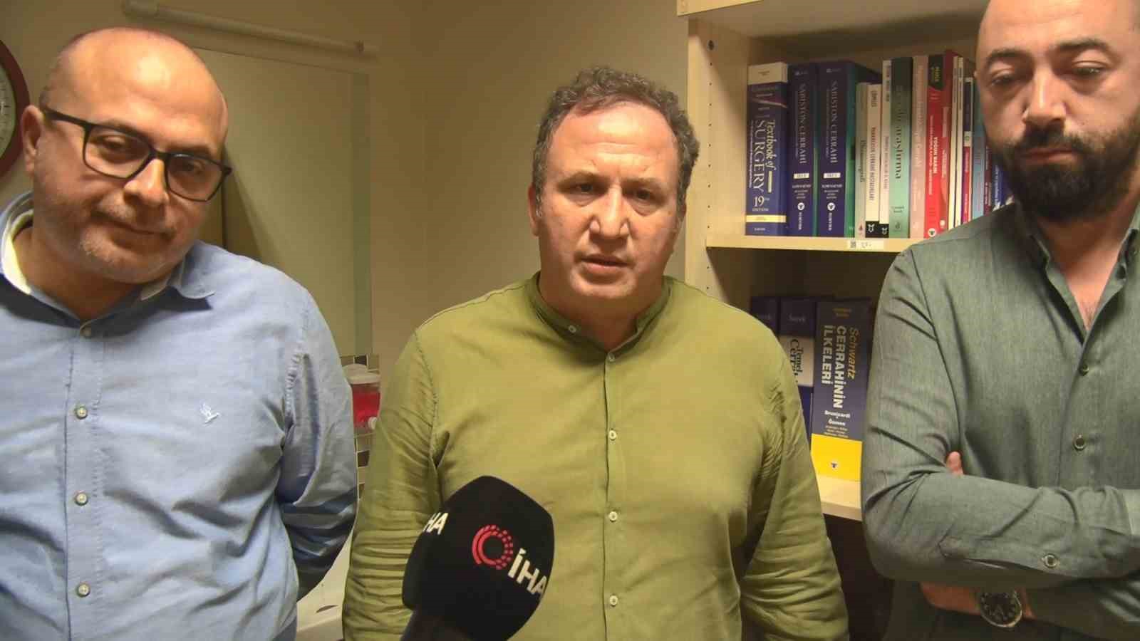 OMÜ TIP FAKÜLTESİ'NDE GÖREV YAPAN VE BİRÇOK HASTAYA KARACİĞER NAKLİ YAPARAK HAYATA TUTUNMALARINI SAĞLAYAN DOKTORLAR, KORONADAN SONRA ORGAN BAĞIŞININ AZALDIĞINA DİKKAT ÇEKEREK VATANDAŞLARA "ORGAN BAĞIŞI" ÇAĞRIS