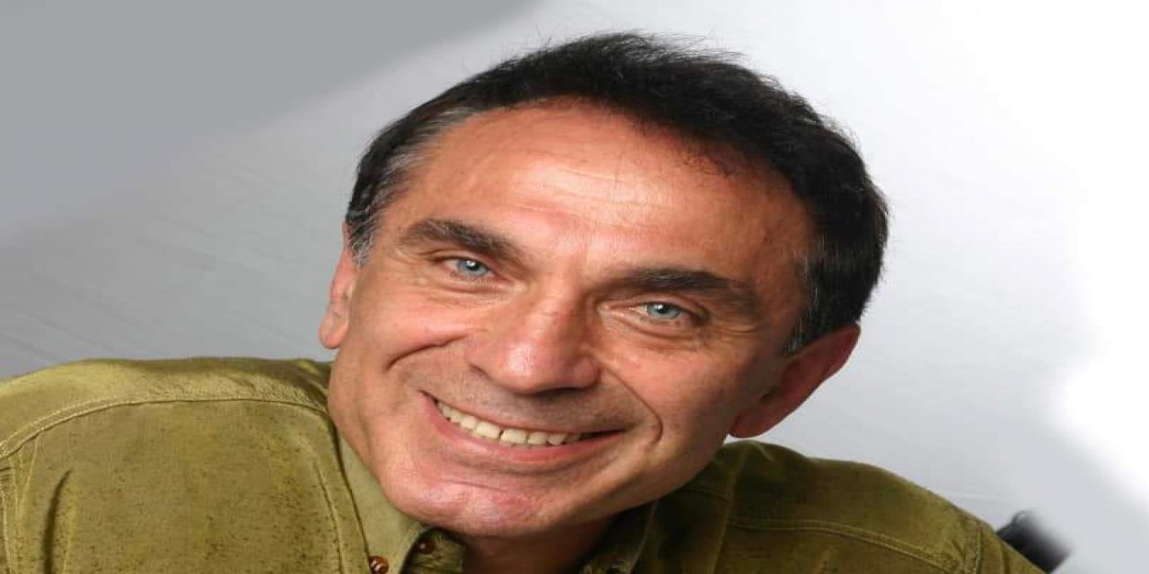 TÜRKİYE'DE KÜLTÜR BAKANLIĞI'NDA İLK VE TEK KADROLU TULUM SANATÇISI OLAN EMİN YAĞCI HAYATINI KAYBETTİ. CENAZESİ 1 HAZİRAN PERŞEMBE GÜNÜ RİZE KESTANELİK KÖYÜNDE ÖĞLE NAMAZINA MÜTEAKİP DEFNEDİLECEK