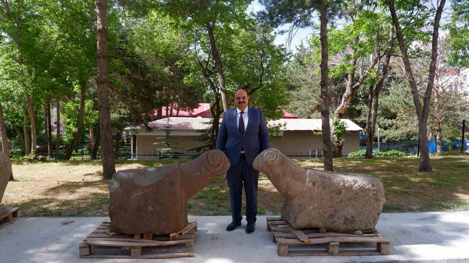 ANADOLU'DA BİRÇOK MEDENİYETE EV SAHİPLİĞİ YAPAN ERZURUM'DA TAŞ ESERLER MÜZESİ KURULUYOR