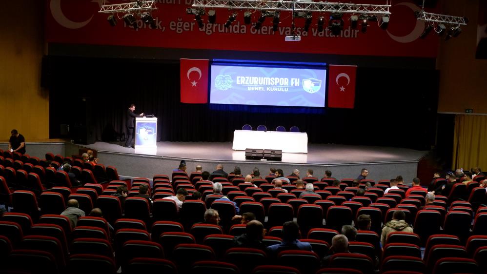 SPOR TOTO 1. LİG EKİPLERİNDEN ERZURUMSPOR FUTBOL KULÜBÜ'NÜN BU GÜNKÜ GENEL KURULU, BAŞKANLIĞINA ADAY ÇIKMAMASI NEDENİYLE ERTELENDİ