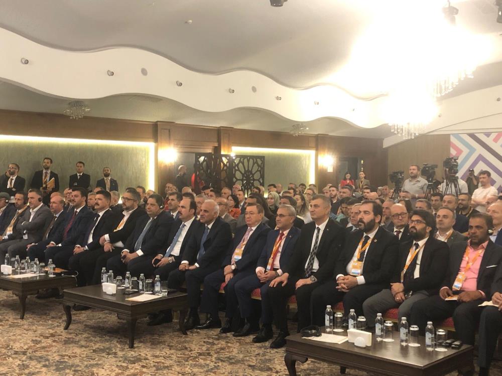 BİRLEŞMİŞ KENTLER VE YEREL YÖNETİMLER ORTA DOĞU VE BATI ASYA BÖLGE TEŞKİLATI VE TRABZON BÜYÜKŞEHİR BELEDİYESİ İŞBİRLİĞİ İLE AFETLERE KARŞI DİRENÇLİLİK ZİRVESİ TRABZON'DA BAŞLADI