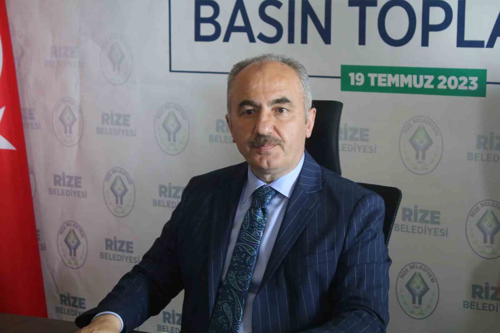 BAŞKAN METİN, BELEDİYE MECLİS ÜYESİNE DARP EDİLMESİNİ DEĞERLENDİRDİ: “BU ARKADAŞIMIZ BİR DAHA BİZİMLE MASAYA OTURMA DURUMUNU YOK ETTİ”