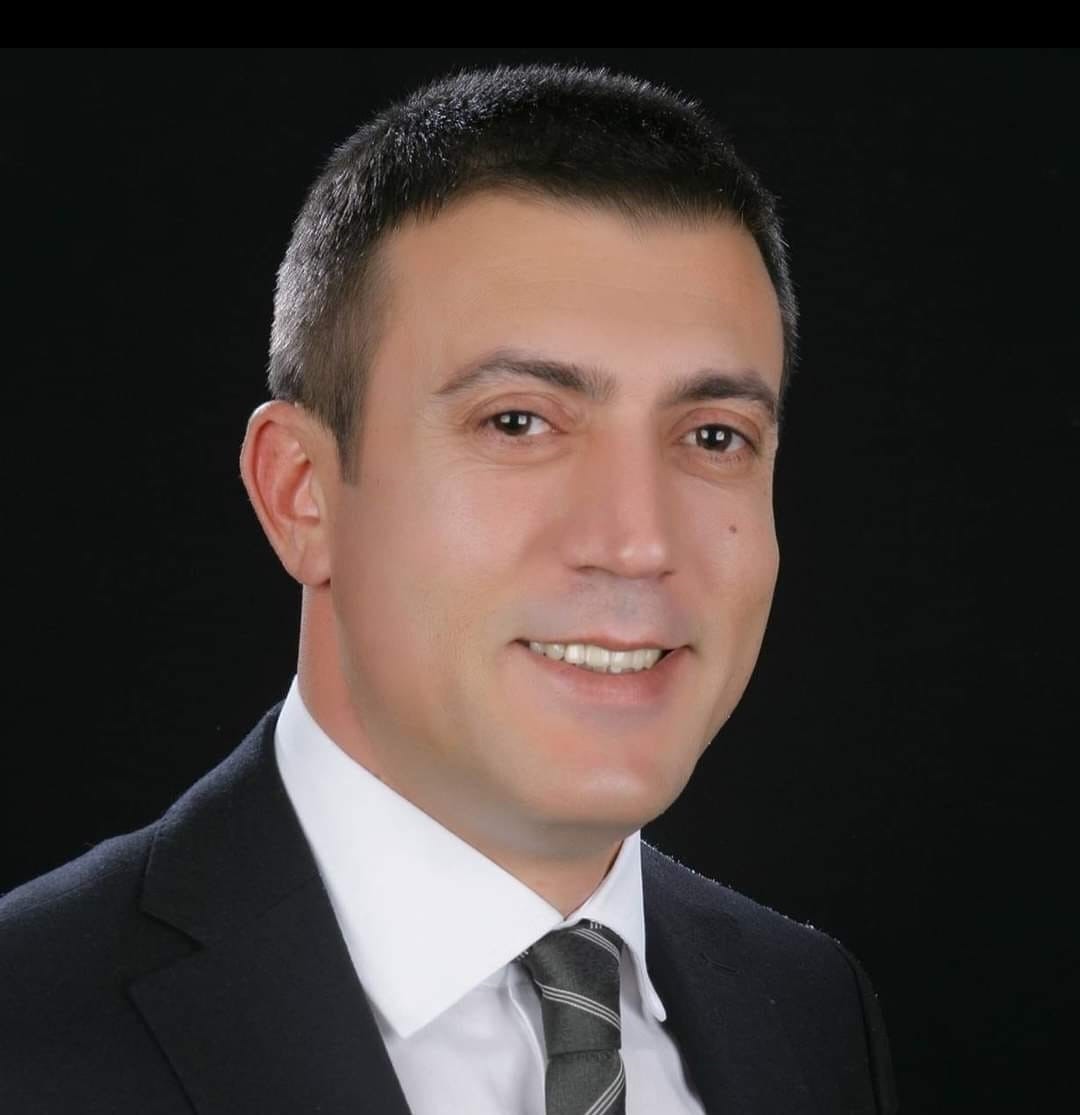 15 TEMMUZ ETKİNLİKLERİNDE KÜRSÜDE FENALAŞAN ERZURUM'UN HINIS BELEDİYE BAŞKANI ERDOĞAN EREN HAYATINI KAYBETTİ