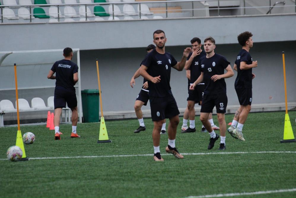 GEÇEN SEZON TFF 3. LİG'E DÜŞEN PAZARSPOR, YENİ SEZON HAZIRLIKLARINA FINDIKLI'DA BAŞLADI