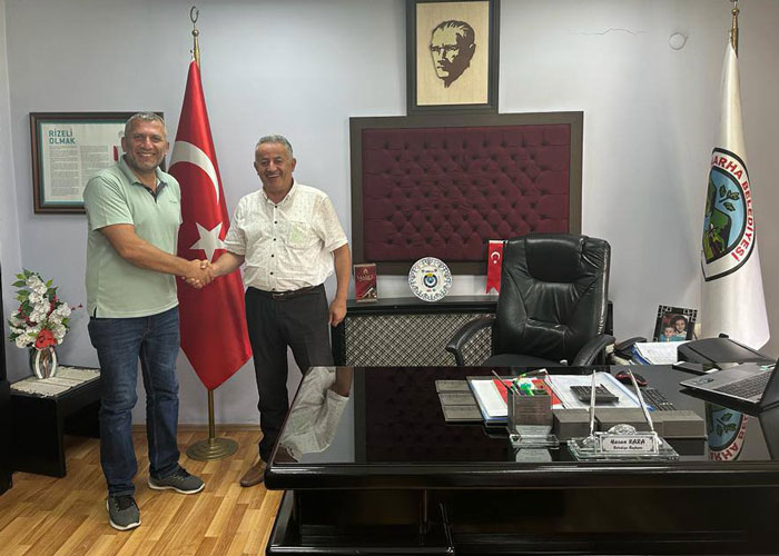 RİZE SALARHA BELEDİYE ŞİRKETİ İŞÇİLERİ MAAŞLARI EK PROTOKOL’LE İKRAMİYELER HARİÇ 21 BİN TL’YE YÜKSELTİLDİ. ARTI YEMEK YARDIMI 3300 TL + YAKACAK 500 TL VE SOSYAL HARCAMALAR İÇİN 1000 TL SÖZLEŞMEYE EKLENDİ