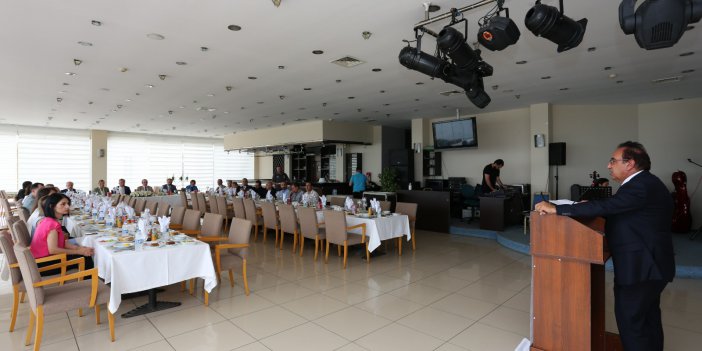 TRABZON TEKNOKENT “ANADOLU GİRİŞİMCİLİĞİNİ GÜÇLENDİRME” PROJESİYLE 6 ÜNİVERSİTEYİ BİR ARAYA GETİRDİ. PROJE KAPSAMINDA TRABZON TEKNOKENT EV SAHİPLİĞİNDE TANIŞMA VE KAYNAŞMA YEMEĞİ DÜZENLENDİ
