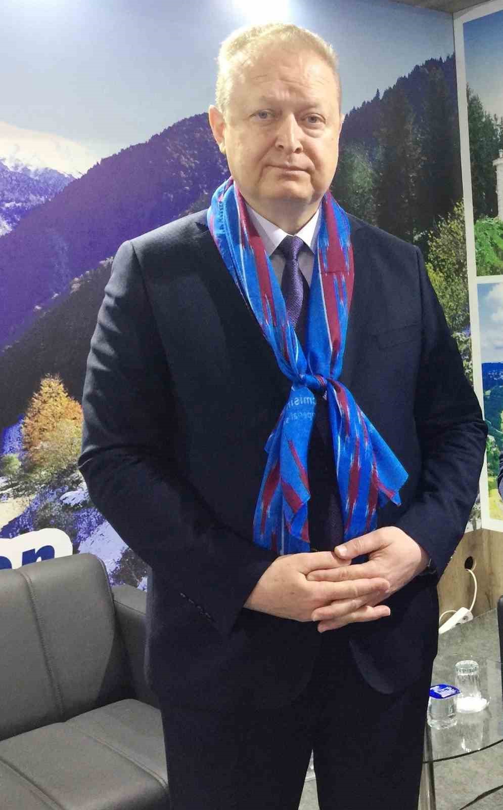 TRABZON'DA 2016-2018 YILLARI ARASINDA GÖREV YAPAN VALİ YÜCEL YAVUZ ANKARA'DA TEDAVİ GÖRDÜĞÜ HASTANEDE HAYATINI KAYBETTİ