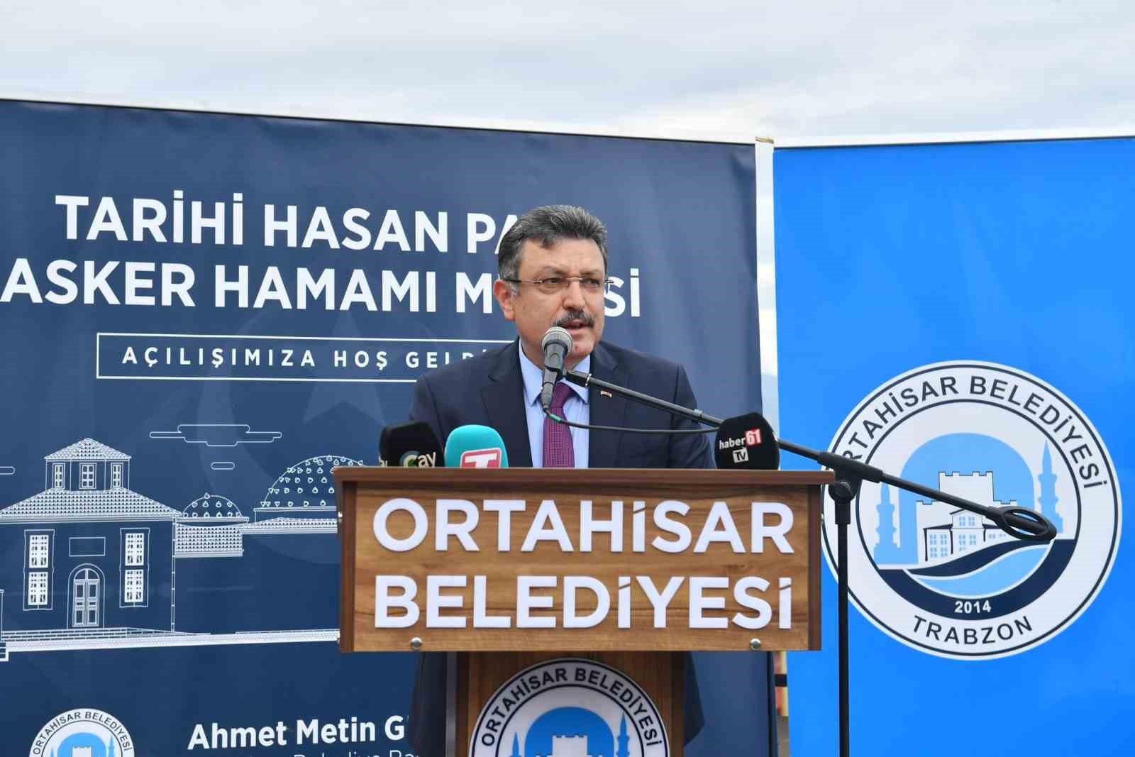 TRABZON'UN ORTAHİSAR İLÇESİNDE ASKERİ MÜZE KONSEPTİYLE RESTORASYON PROJESİ TAMAMLANAN HASANPAŞA HAMAMI'NIN AÇILIŞI KALABALIK BİR KATILIMLA GERÇEKLEŞTİRİLDİ