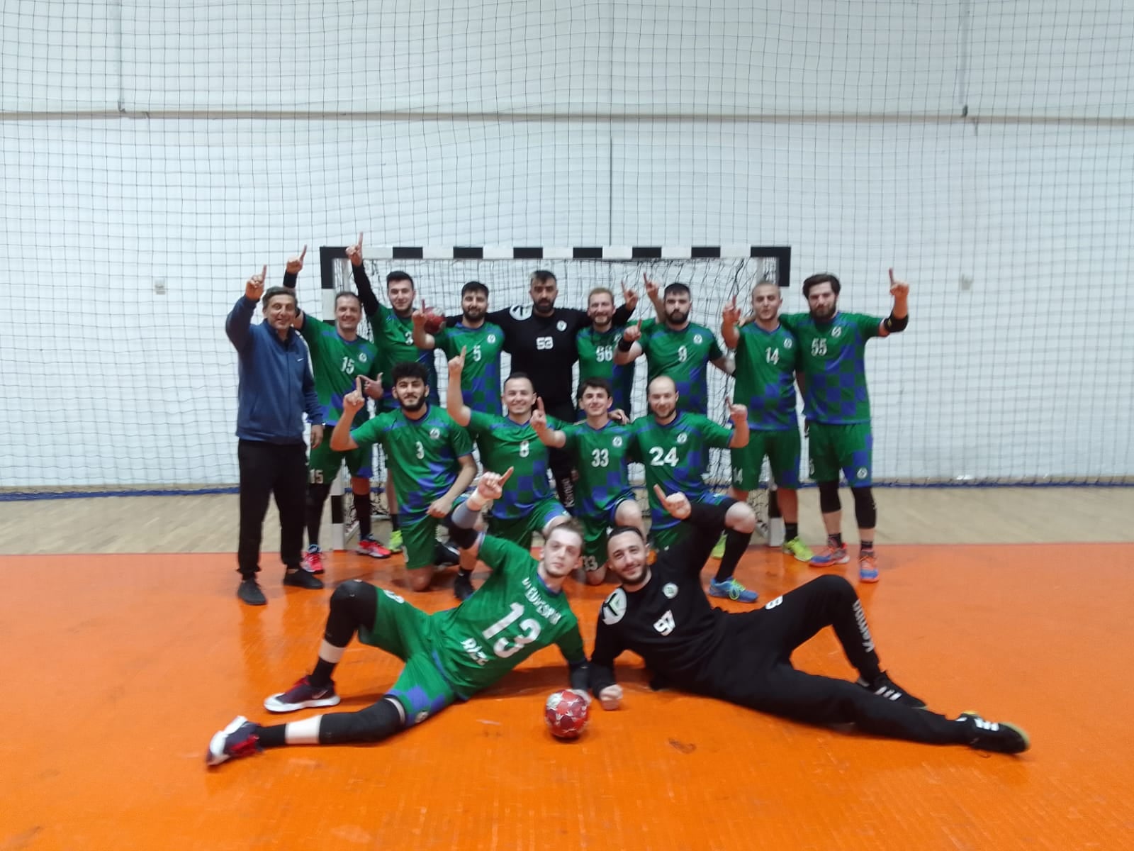 RİZE BELEDİYESPOR, HENTBOL ERKEKLER SÜPER LİG'İN 3. HAFTASINDA PAZAR SAAT: 13.00’TE RİZE YENİ ŞEHİR SPOR SALONUNDA İSTANBUL TEMSİLCİSİ BAHÇELİEVLER BELEDİYESPOR KULÜBÜ’NÜ KONUK EDECEK