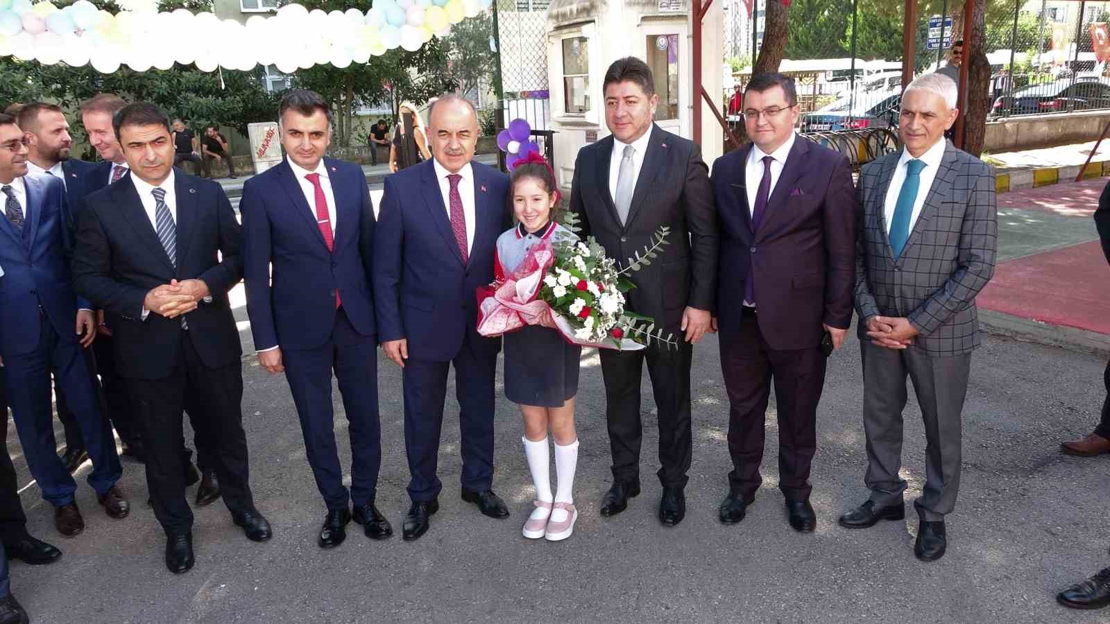 ORDU'DA 125 BİN ÖĞRENCİ VE 11 BİN 500 BİN ÖĞRETMEN İLE EĞİTİM-ÖĞRETİM YILI BAŞLADI
