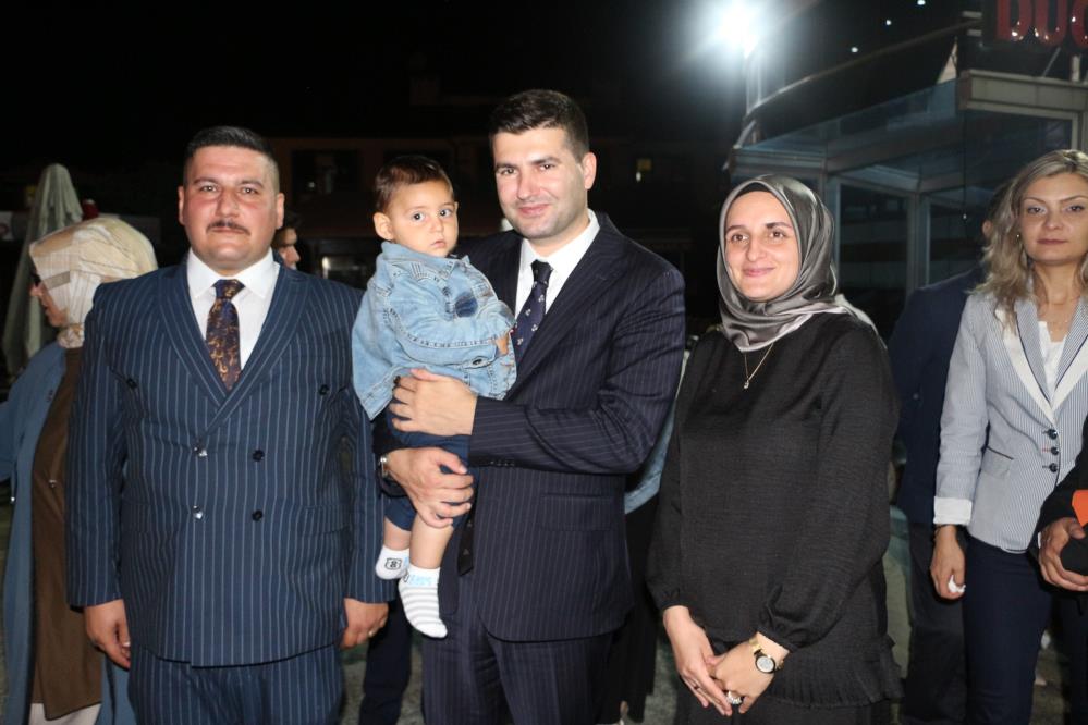 ÜLKÜ OCAKLARI GENEL BAŞKANI AHMET YİĞİT YILDIRIM RİZE ÖĞRETMENEVİ'NDE ÜLKÜ OCAKLARI RİZE İL BAŞKANLIĞI'NIN DEVİR TESLİM TÖRENİNE KATILDI. ÜLKÜ OCAKLARI RİZE İL BAŞKANI SADIK KANDEMİR, GÖREVİNİ MEHMET ALİ YILMAZ