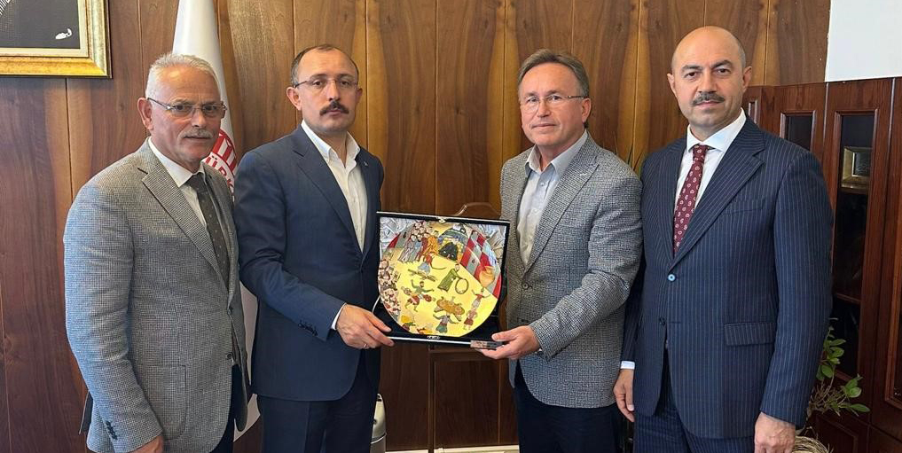 TÜRKİYE'NİN MİNİBÜS PİYASASINA YÖN VEREN SAMSUN'UN TERME İLÇESİ, ÜLKE PİYASASININ VİTRİNİ OLACAK GALERİCİLER SİTESİNE KAVUŞUYOR