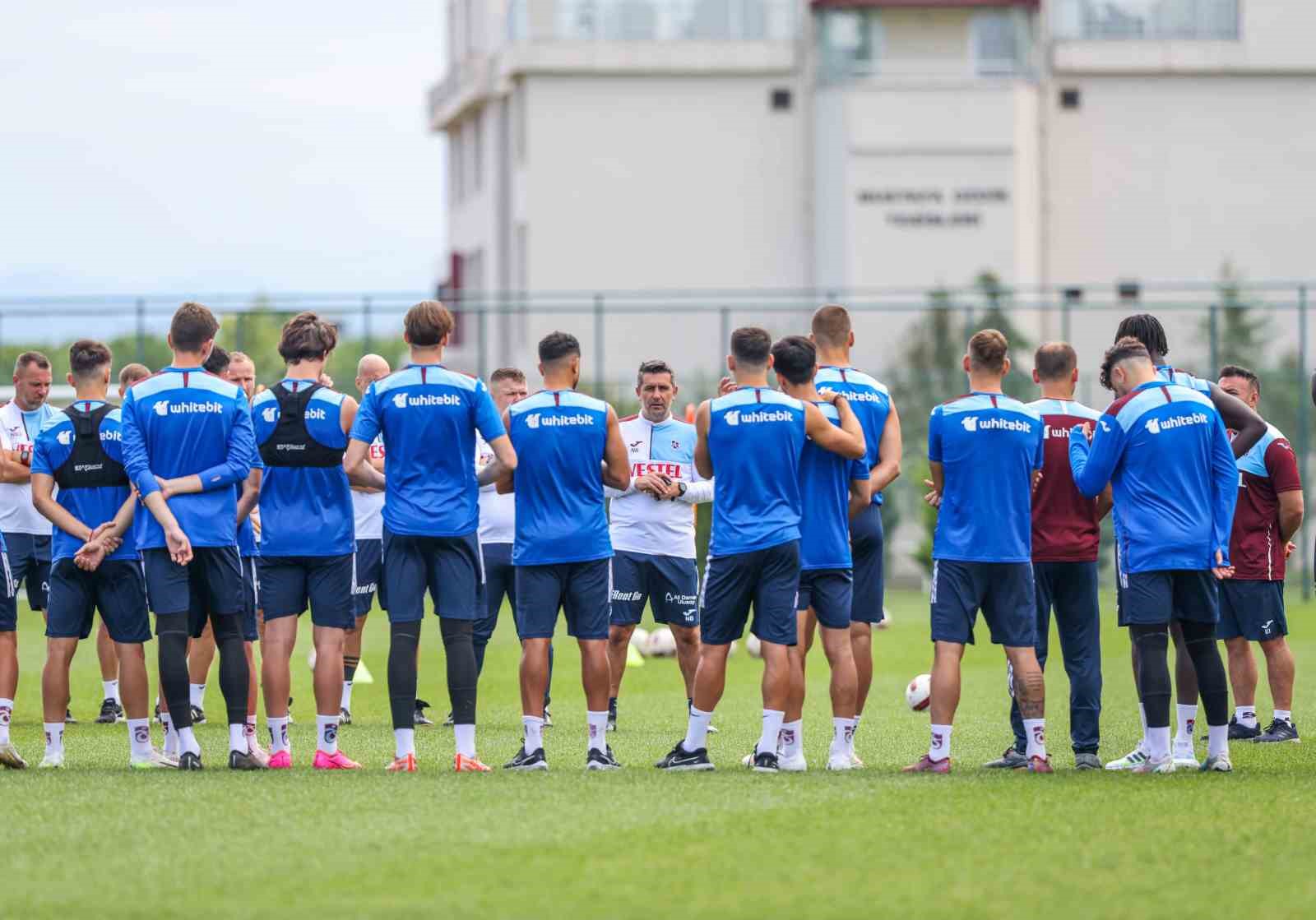 TRENDYOL SÜPER LİG'DE OYNADIĞI SON İKİ MAÇTAN 6 PUAN ÇIKARAN TRABZONSPOR'DA HEDEF, LİGİN 6. HAFTASINDA OYNANACAK HATAYSPOR MÜSABAKASINDAN DA GALİP GELEREK 3'TE 3 YAPMAK