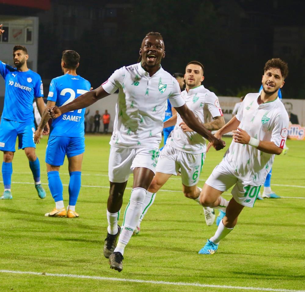 TRENDYOL 1. LİG'İN 6. HAFTASINDA BOLUSPOR, SAHASINDA TUZLASPOR'U 2-1'LİK SKORLA MAĞLUP ETTİ