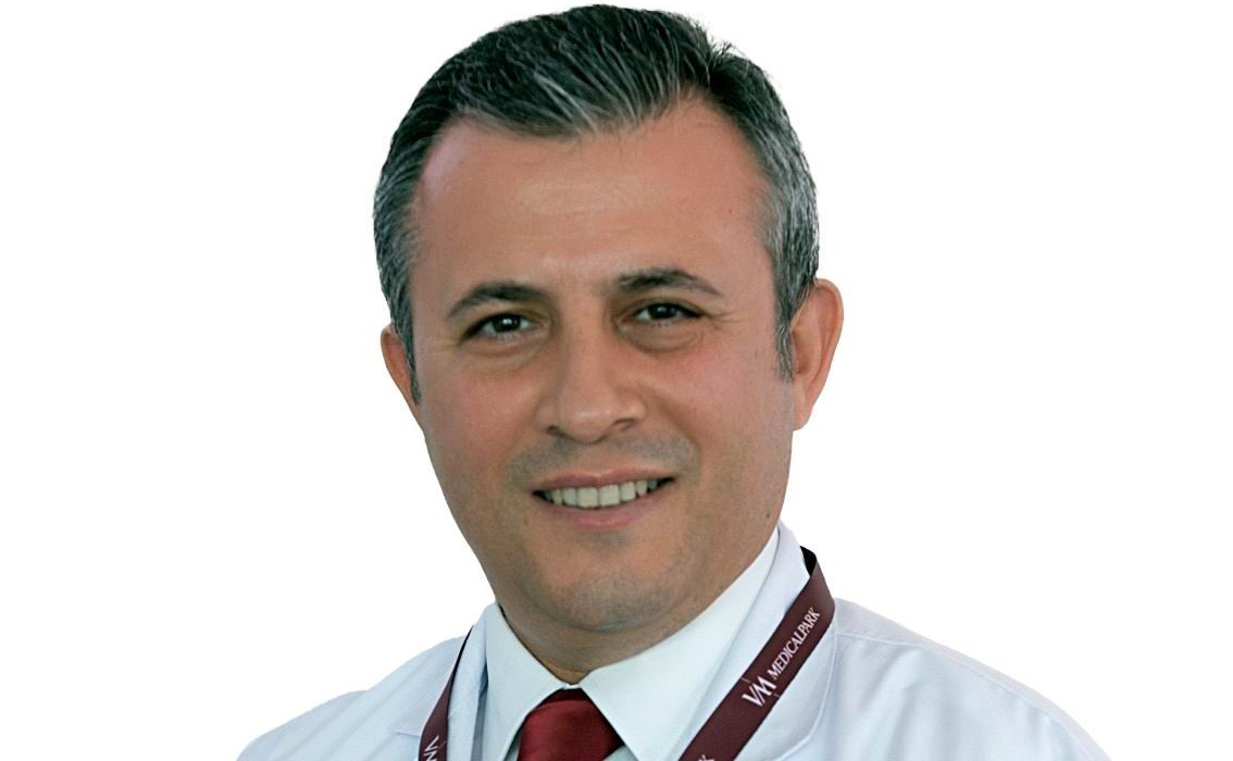 ÜROLOJİ UZMANI OPR. DR. MUSTAFA ÇAĞLAR, DOMATES, NAR VE YEŞİL ÇAYIN PROSTAT BÜYÜMESİNİ ÖNLEDİĞİNİ SÖYLEDİ