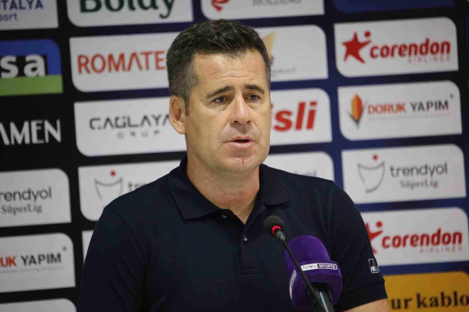 SAMSUNSPOR, TEKNİK DİREKTÖR HÜSEYİN EROĞLU İLE YOLLARIN AYRILDIĞINI AÇIKLADI