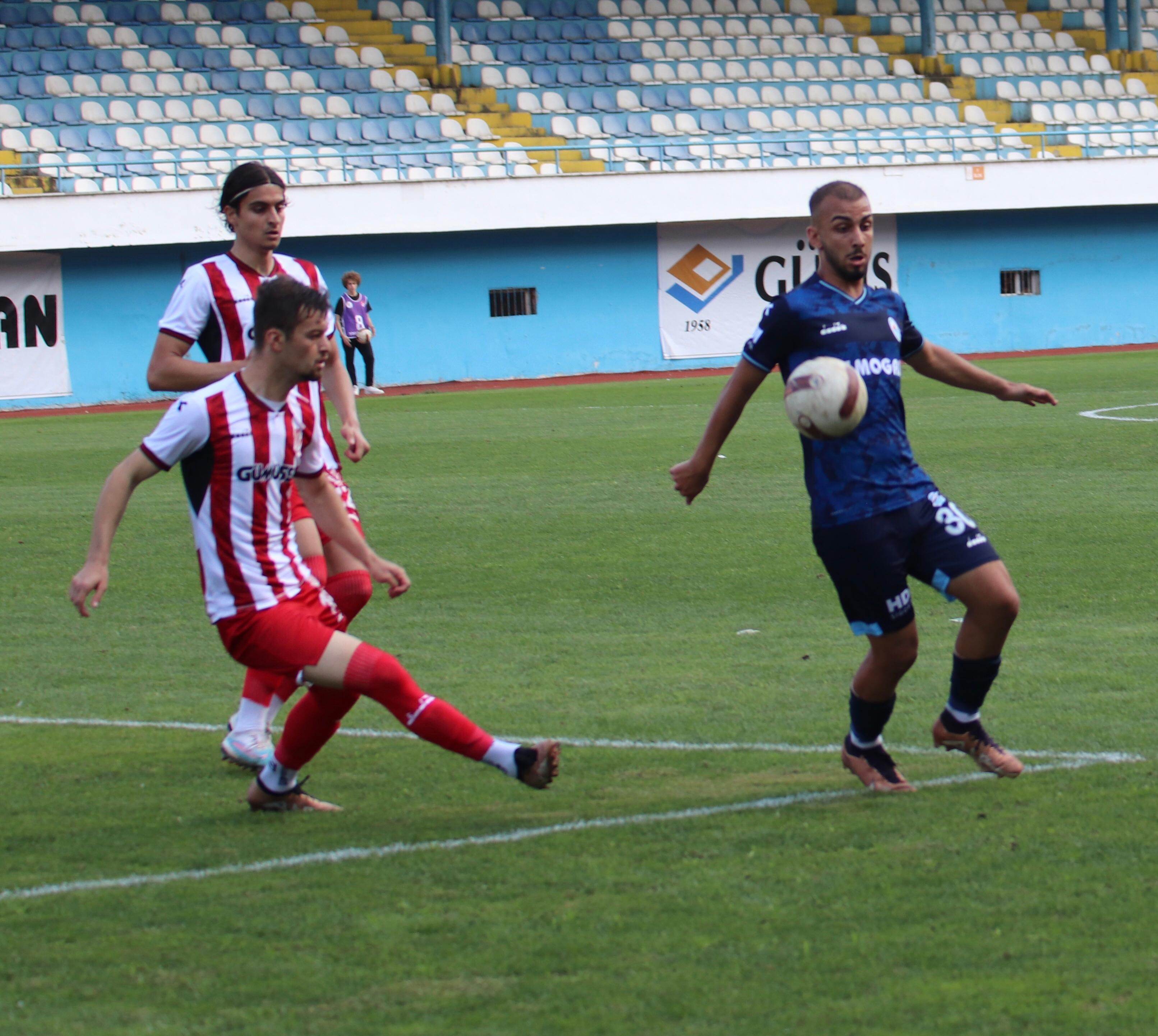 ZİRAAT TÜRKİYE KUPASI 1. TUR MAÇINDA PAZARSPOR SAHASINDA KARŞILAŞTIĞI GÜMÜŞHANESPOR'U 2 - 0 MAĞLUP EDEREK TUR ATLADI