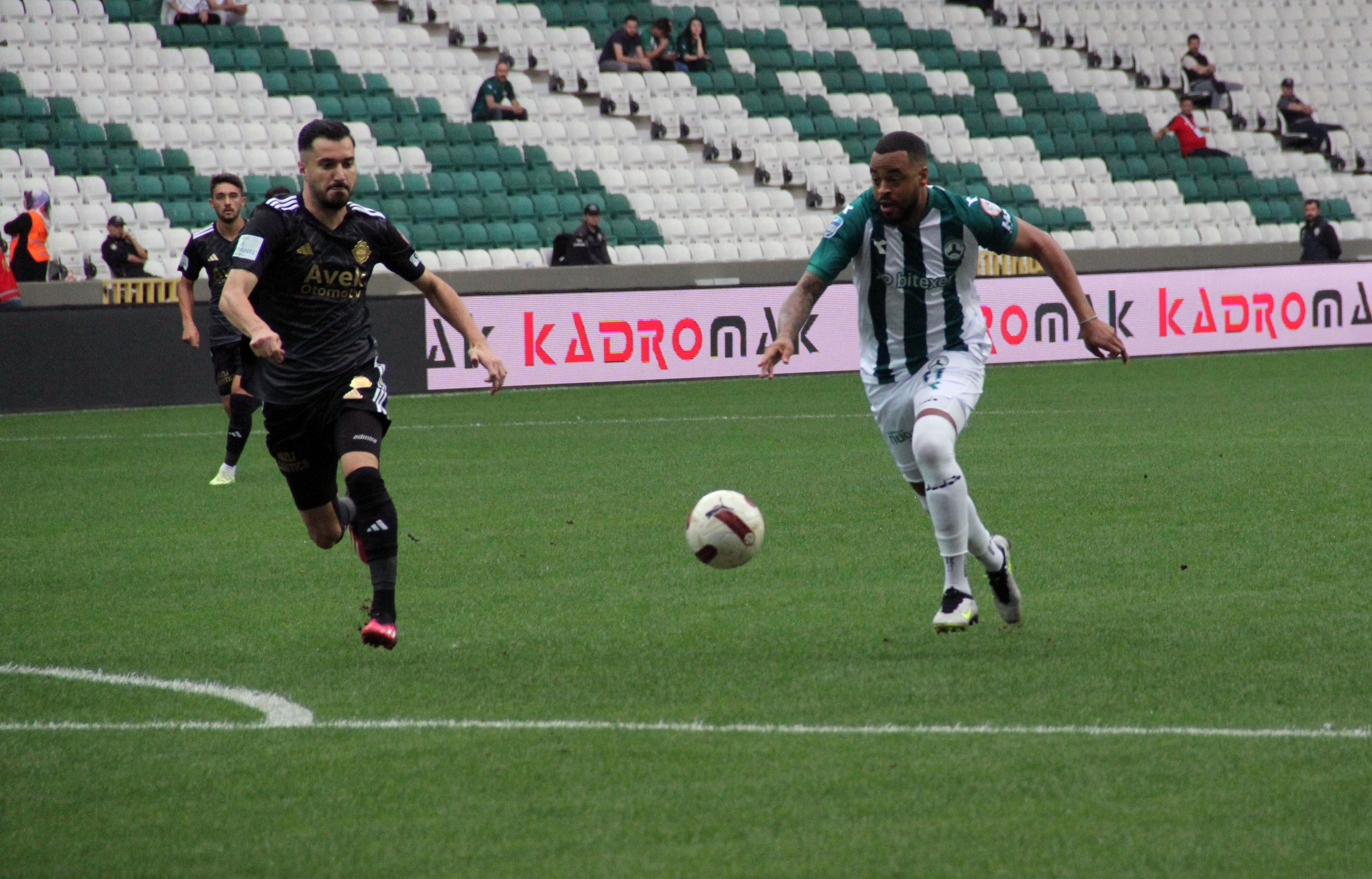 TRENDYOL 1. LİG'İN 7. HAFTASINDA GİRESUNSPOR , KONUK ETTİĞİ ALTAY İLE GOLSÜZ BERABERE KALDI