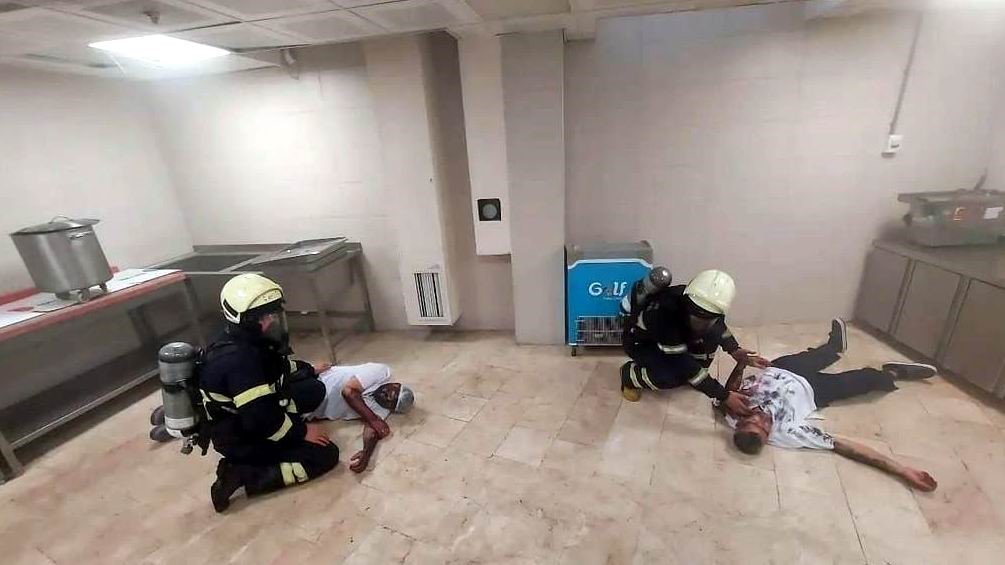 MUHTEMEL BİR AFET DURUMUNA KARŞI SAĞLIK PERSONELLERİNİN BİLGİ VE BECERİLERİNİ ARTTIRMAK ÜZERE SAMSUN İL SAĞLIK MÜDÜRLÜĞÜ UMKE TARAFINDAN "SAMSUN 2023 YILI AFET TATBİKATI" ÇARŞAMBA DEVLET HASTANESİ'NDE YAPILDI