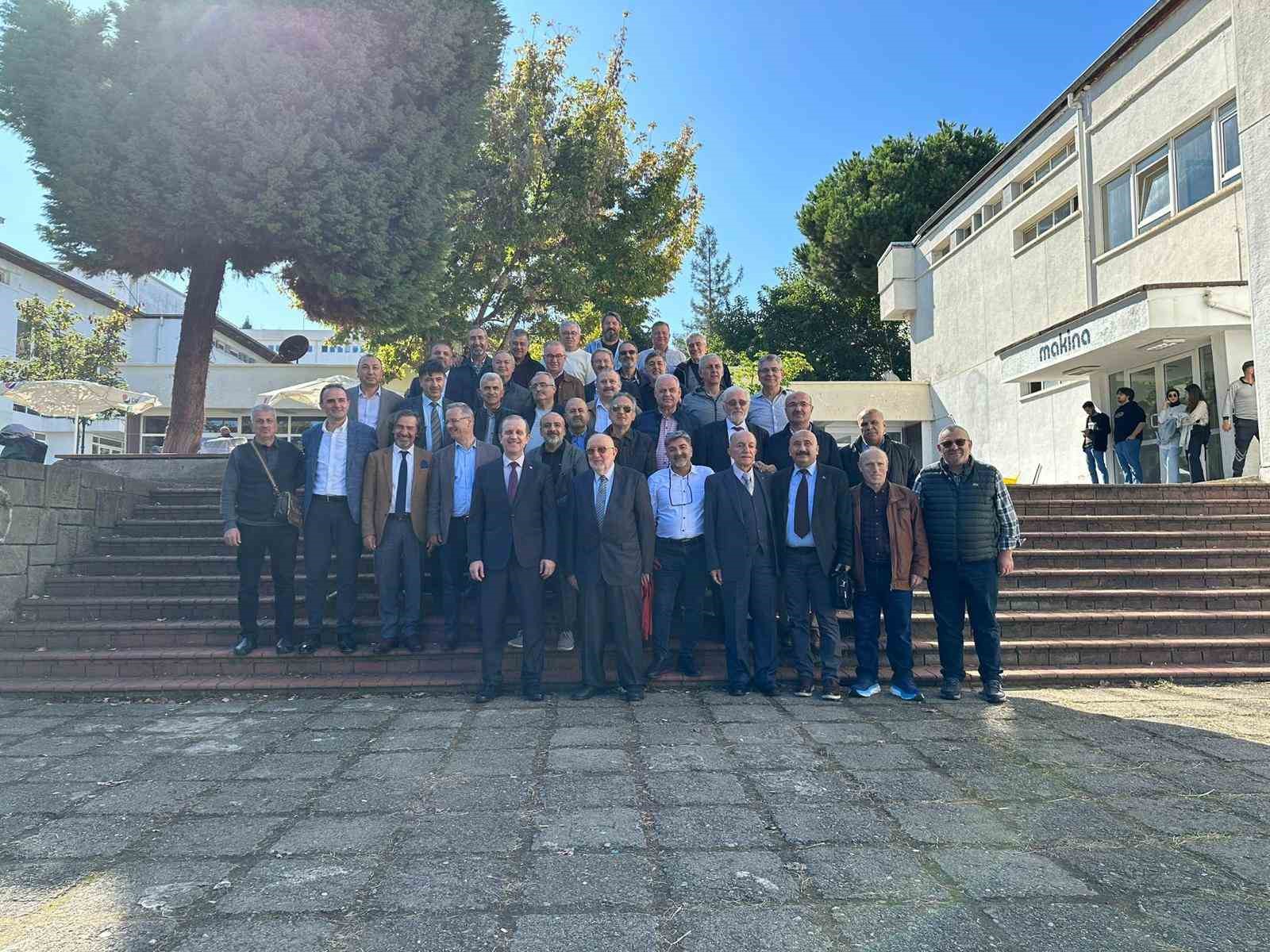 KARADENİZ TEKNİK ÜNİVERSİTESİ MÜHENDİSLİK FAKÜLTESİ MAKİNE MÜHENDİSLİĞİ BÖLÜMÜ 1982-1986 YILI MEZUNLARI, KANUNİ KAMPÜSÜ'NDE BİR ARAYA GELDİ