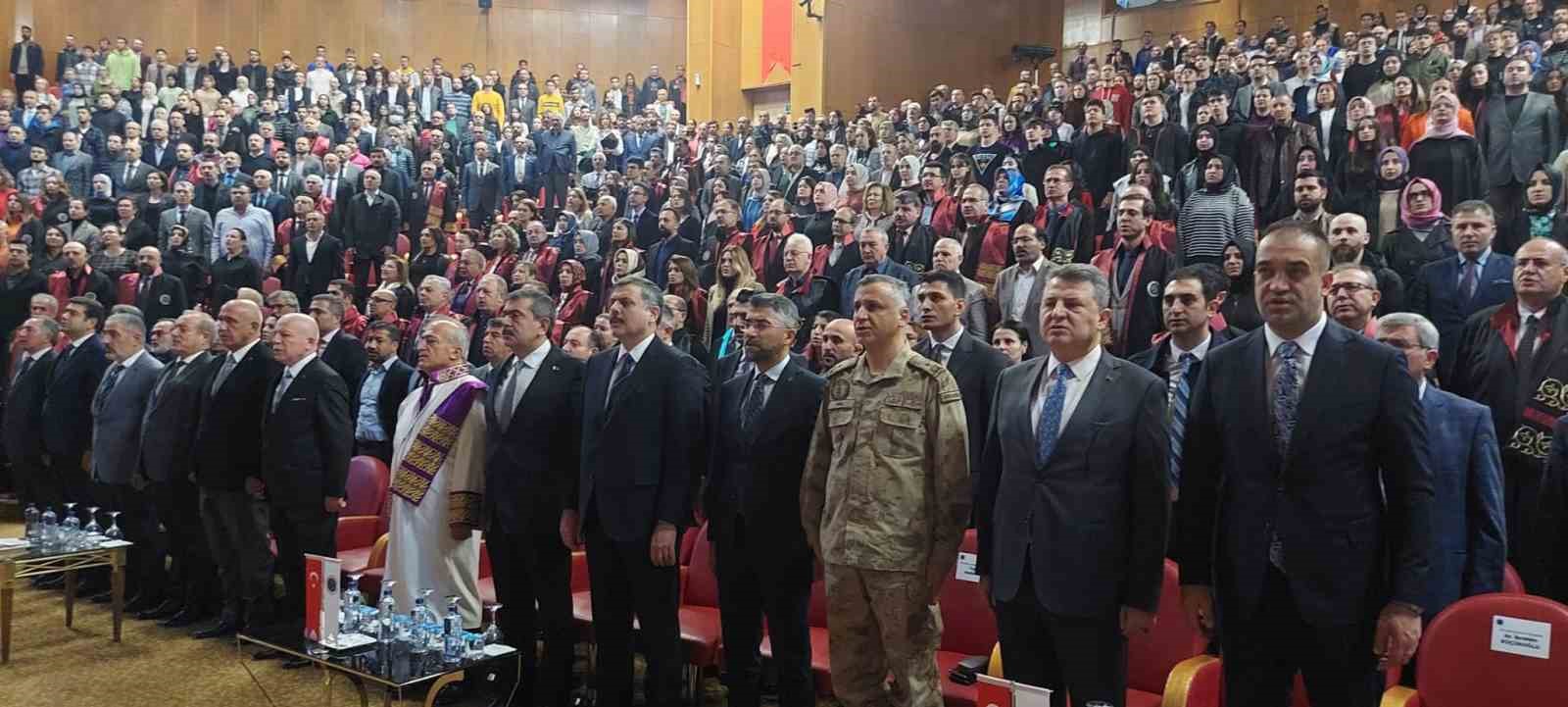 MİLLİ EĞİTİM BAKANI YUSUF TEKİN, ERZURUM'DA ATATÜRK ÜNİVERSİTESİ'NİN 2023-2024 AKADEMİK YILI AÇILIŞ TÖRENİNDE KONUŞAN BAKAN TEKİN, FİLİSTİN'DE İŞLENEN İNSANLIK SUÇU VE KATLİAM KARŞISINDA DÜNYANIN SESSİZ KALDIĞ