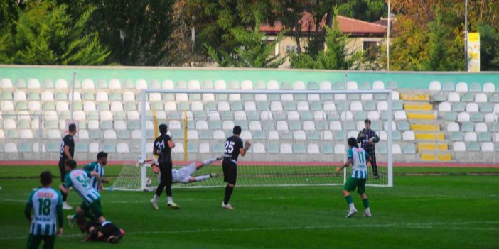 TFF 3. LİG: AMASYASPOR: 3 - HACETTEPE 1945: 1