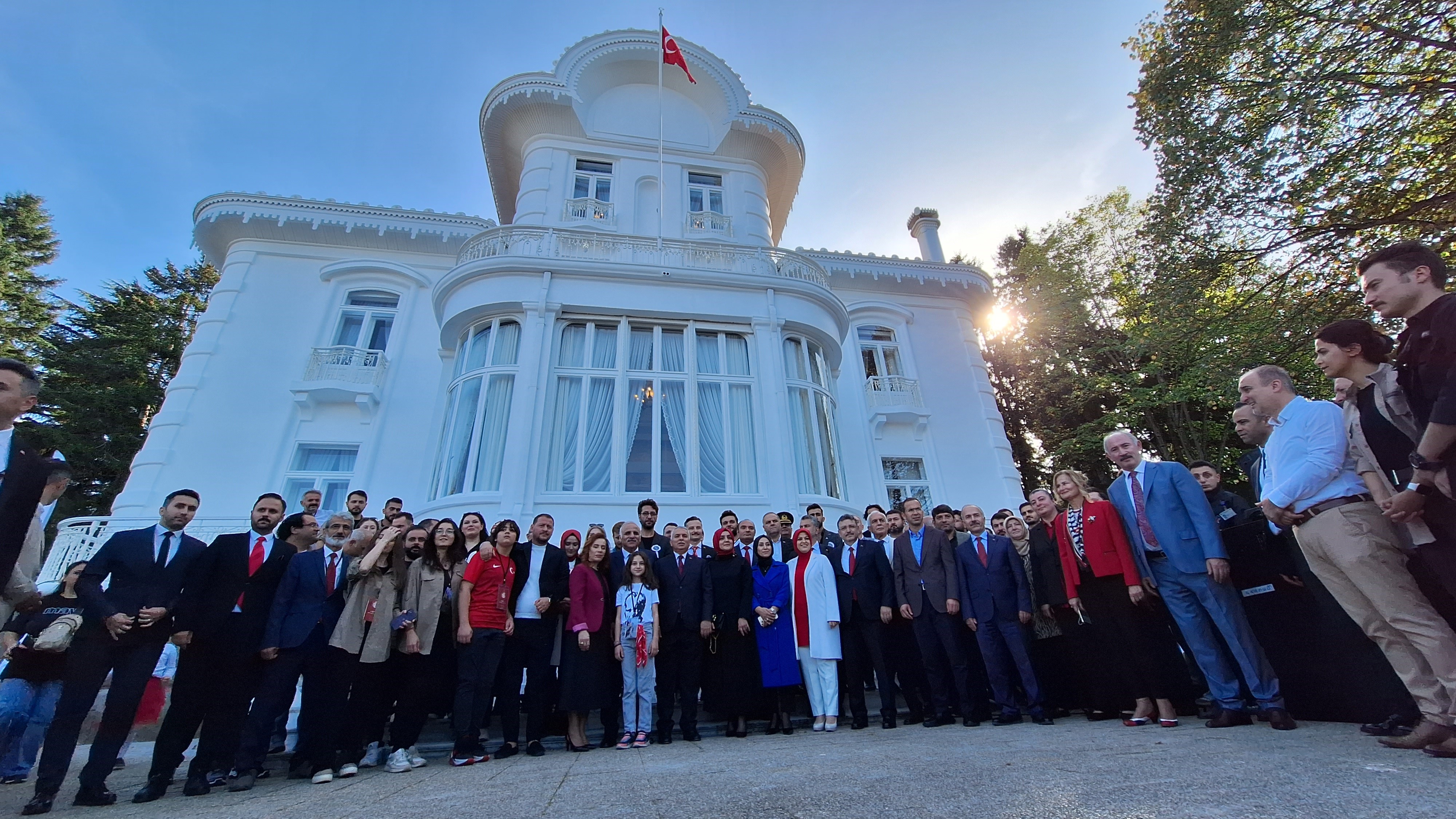 TRABZON ATATÜRK KÖŞKÜ, CUMHURİYETİN 100. YILINDA TEKRAR ZİYARETÇİLERE AÇILDI