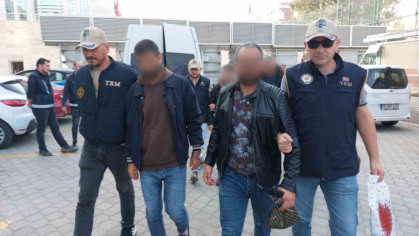 SAMSUN'DA TERÖR ÖRGÜTÜ DEAŞ'A YÖNELİK DÜZENLENEN OPERASYONDA YABANCI UYRUKLU 4 KİŞİ GÖZALTINA ALINDI