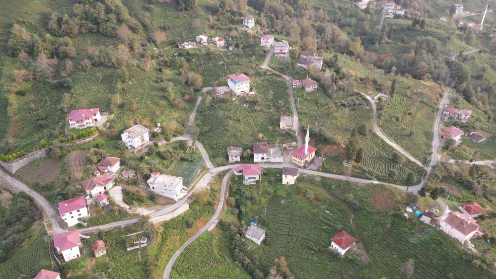 RİZE'DE 3 MAHALLE ARASINDA KALAN GÖLGELİ KÖYÜ HALKI , MAHALLE OLABİLMESİ VE BÖYLECE DOĞALGAZA KAVUŞMAK İÇİN REFERANDUMA GİDİYOR