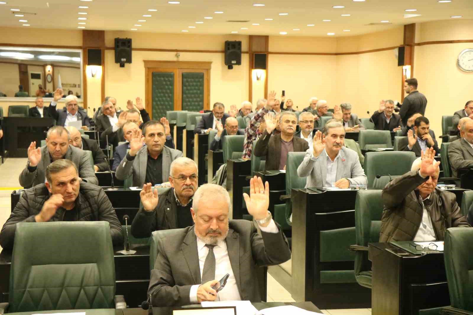SAMSUN BÜYÜKŞEHİR BELEDİYESİ VE 17 İLÇESİNİN 2024 YILI TOPLAM MALİ BÜTÇESİ 17 MİLYAR 786 MİLYON TL OLARAK MECLİSTE KABUL EDİLDİ