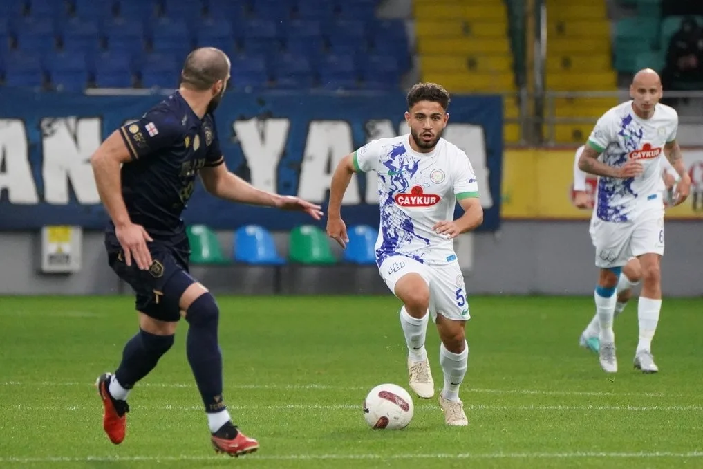 ÇAYKUR RİZESPOR HAZIRLIK MAÇINDA GÜRCİSTAN EKİBİ DİNAMO BATUM'U 3 - 2 MAĞLUP ETTİ