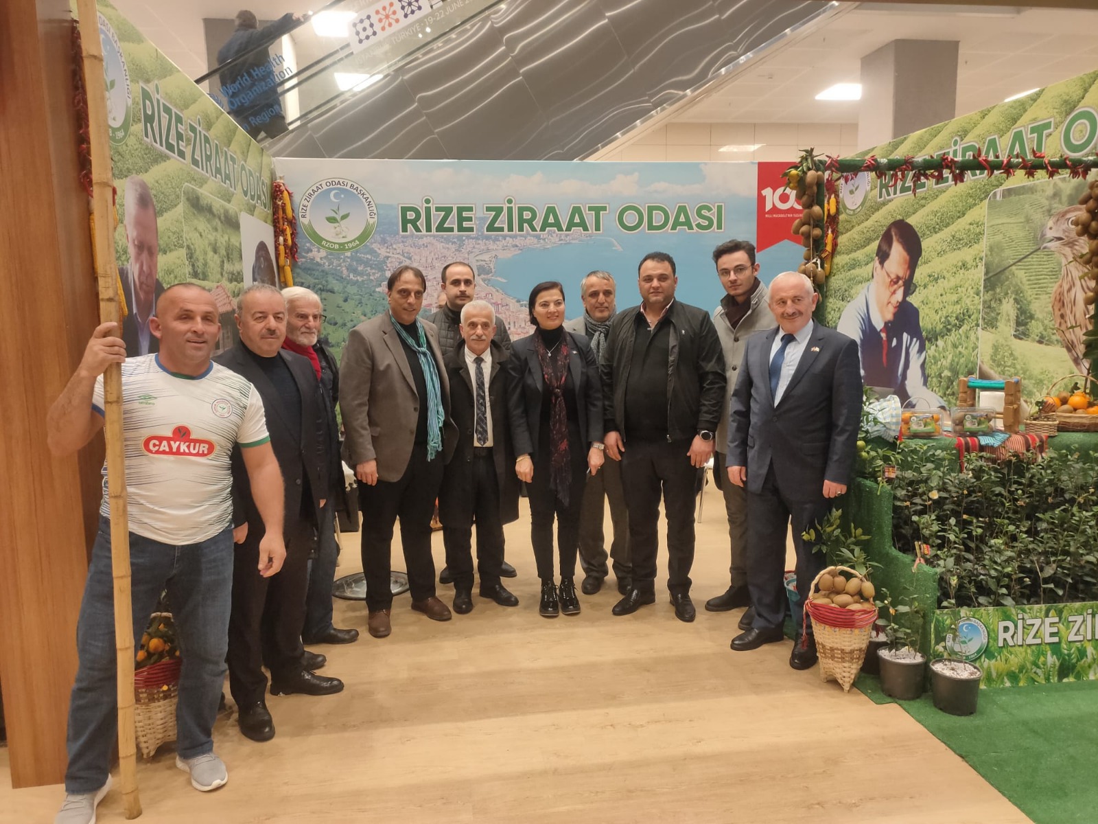 RİDEF TARAFINDAN RİZE VALİLİĞİ HİMAYELERİNDE DÜZENLENEN 13. RİZE GÜNLERİ, “CUMHURİYET’İN 100. YILINDA RİZE, İSTANBUL’DA” SLOGANIYLA ATATÜRK HAVALİMANINDA DÜZENLENEN ETKİNLİKTE RİZE ZİRAAT ODASI YERİNİ ALDI